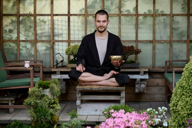 Zen Meditation (Zazen): Your Practical Guide to Mindfulness & Awareness